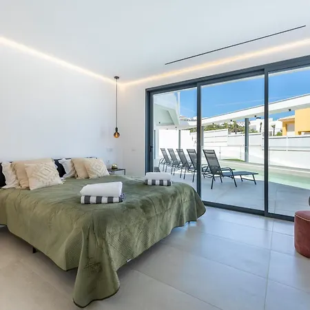 Dominica Villa Albufeira